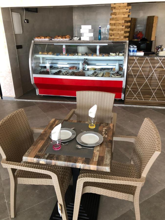 Rio Del Mar Aparthotel Лаюне Екстериор снимка